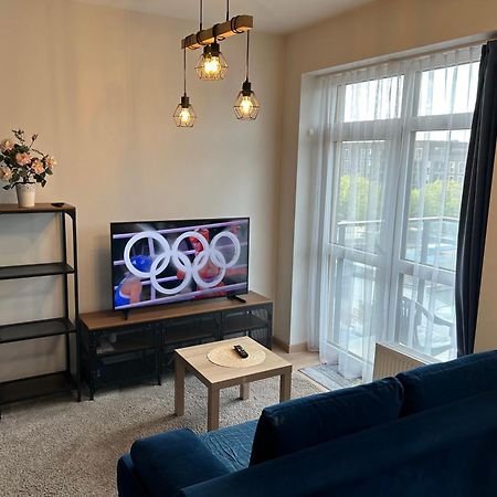 וילנה Your Home - Stylish Studio Apartment In Center, With Balcony & Self Check-In מראה חיצוני תמונה