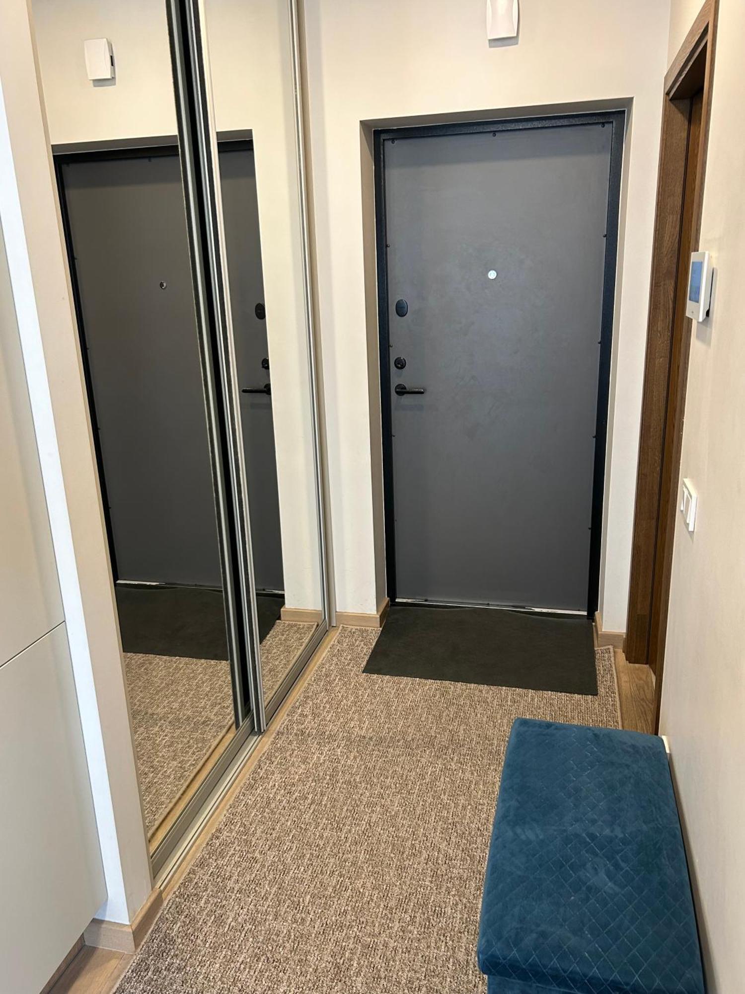 וילנה Your Home - Stylish Studio Apartment In Center, With Balcony & Self Check-In מראה חיצוני תמונה